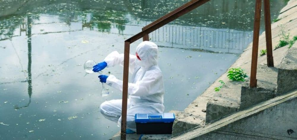 beneficios tratamiento especializado aguas hospitalarias